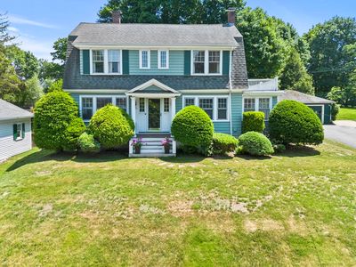 49 Eaton Ave