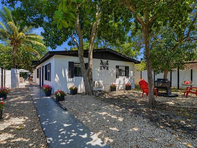1100 NW 3rd Avenue #1-2