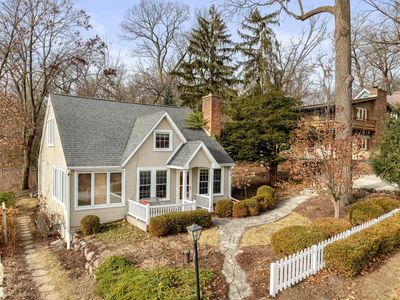 N2331 Knollwood DRIVE