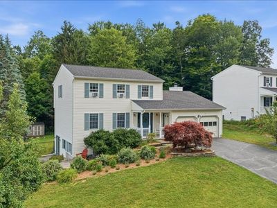 1142 Michael Dr