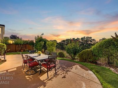 3006 Fox Hill Dr