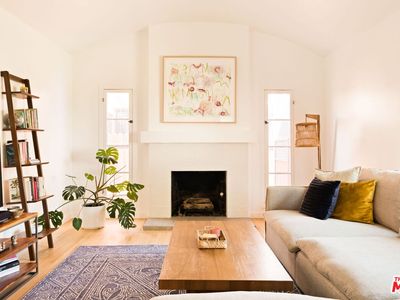 1615 S Crescent Heights Blvd