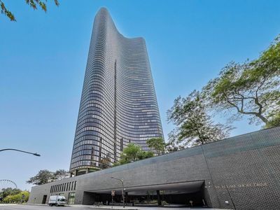 505 N Lake Shore Dr APT 6512