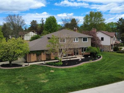 2495 Chalet Dr