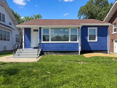353 W 15th Pl