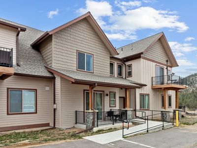1836 Wildfire Rd #203