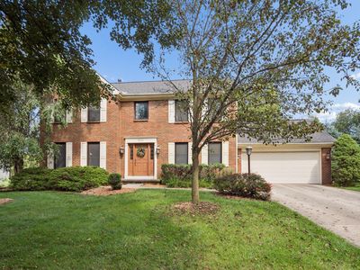 5856 Newbridge Dr