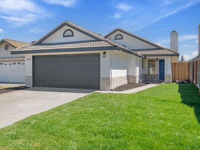 1129 La Mesa St