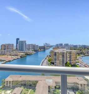 2602 E Hallandale Beach Blvd #R3009