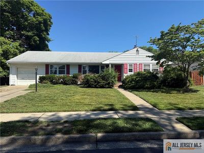 4 Bruce Ct