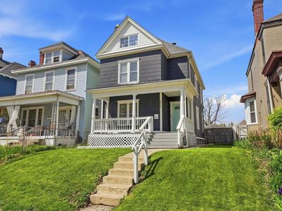 879 Linwood Ave