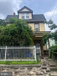 321 E Price St