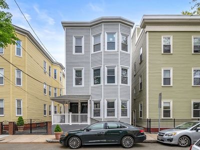 3 Palermo St