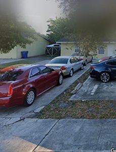 1633 W 28th Street #A