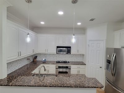 4263 Towne Lake Ct