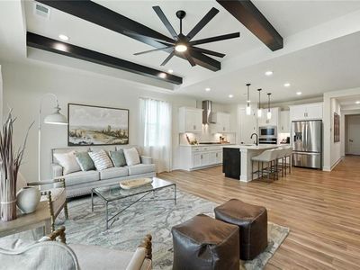 1834 Woodward Cir