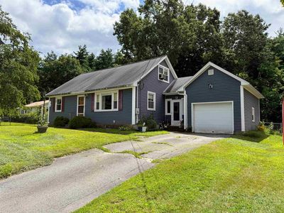 Property at 9 Phillips Drive, Hudson, NH