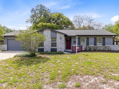 1432 Canterbury Cir