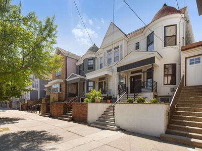 3459 Kennedy Blvd