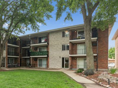 3943 W 104th St APT 3B