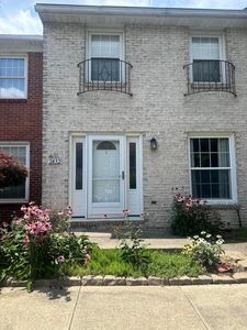 2432 Hardesty Dr S #S6