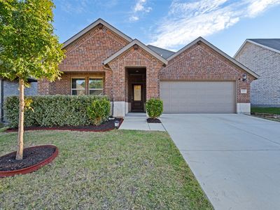 222 Luna Ln