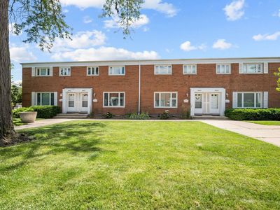 1050 Higgins Rd Unit B