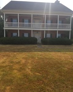 1014 E Cres #182