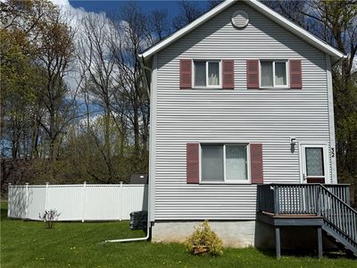 32 Willard Ave