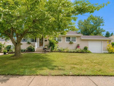 Property at 410 Larchmont Dr, Delanco, NJ