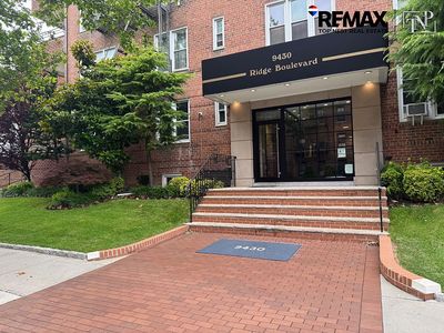 9430 Ridge Blvd APT 1H