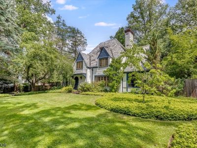 285 Linden Ave