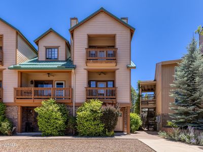 93 E White Mountain Blvd
