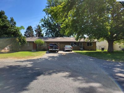 Property at 2206 W 13th Ave, Kennewick, WA