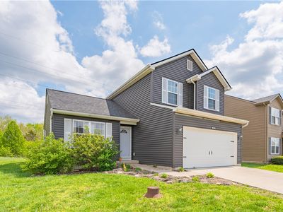 5746 De Soto St