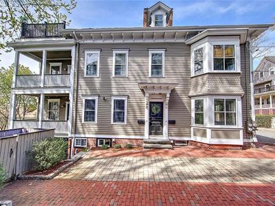 152 Congdon St #2