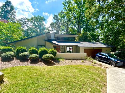 121 Circle Dr