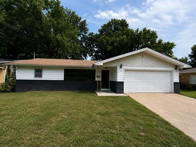 1401 Pearl Ave