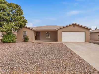 5722 Pecan Ln