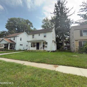 2255 Georgetown Ave