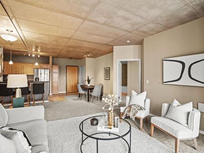 102 North Water STREET #402