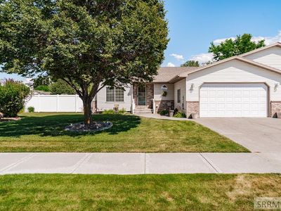 Property at 1459 S Windsor Dr, Ammon, ID