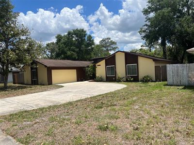 4576 N Ln