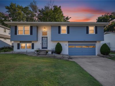 4621 E Willowbrook Ln