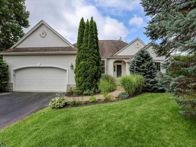 2 Post Oak Ct