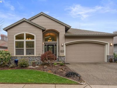 642 SE 38th Dr