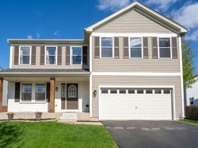 Property at 1871 Faxon Dr, Montgomery, IL