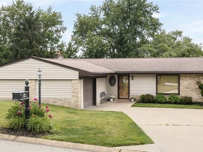 211 Tangelo Dr