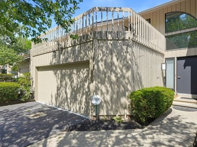 5755 Som Center Rd #8