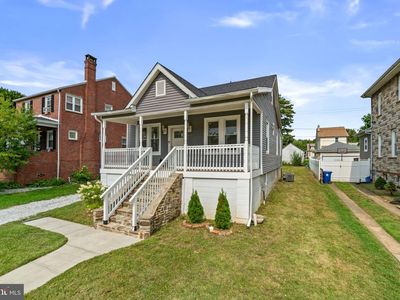 6008 Glenoak Ave